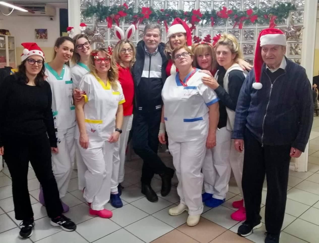 Natale nelle Rsa le iniziative di Koin Koin cooperativa sociale